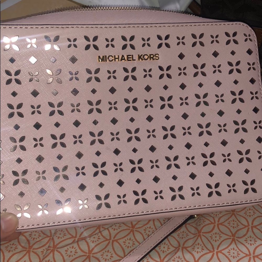 Michael Kors Crossbody